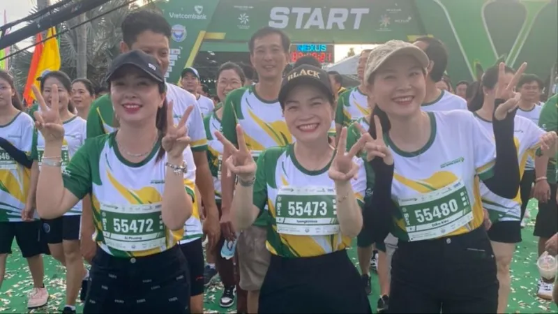 Các VĐV xuất phát ở cự ly 5km