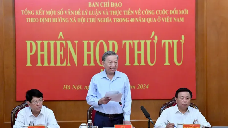 Tổng kết 40 năm đổi mới là công việc rất hệ trọng 