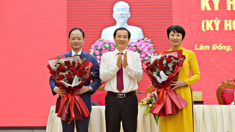Lâm Đồng có tân Chủ tịch HĐND và Chủ tịch UBND tỉnh