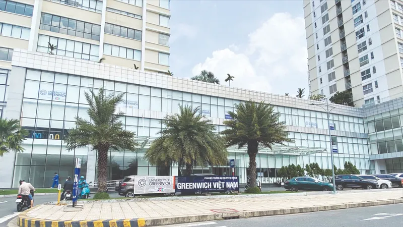 Đầu tư giáo dục - cân bằng lợi nhuận và chất lượng - Bài 1: Bát nháo chương trình liên kết nước ngoài