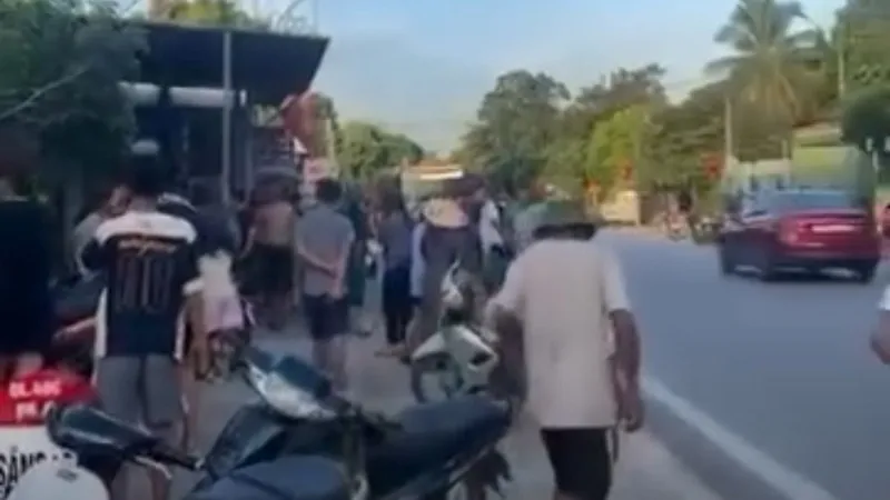 Nghệ An: Nổ lớn trong khu dân cư