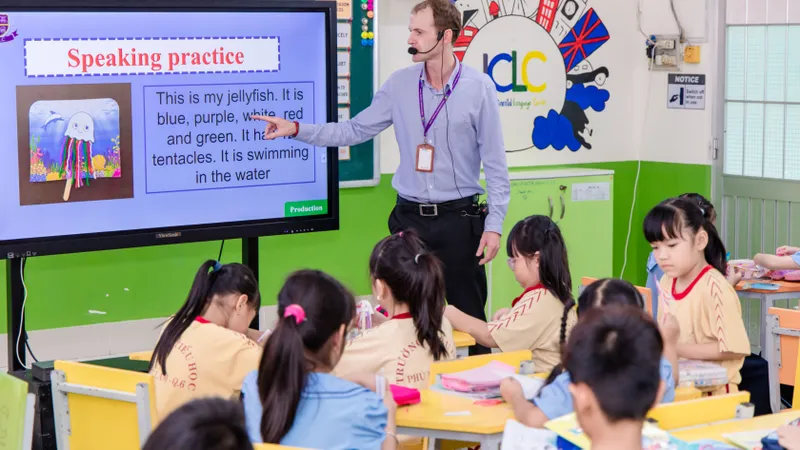TPHCM: Thí điểm tiếng Anh thành ngôn ngữ thứ 2 trong trường học từ năm học 2025-2026