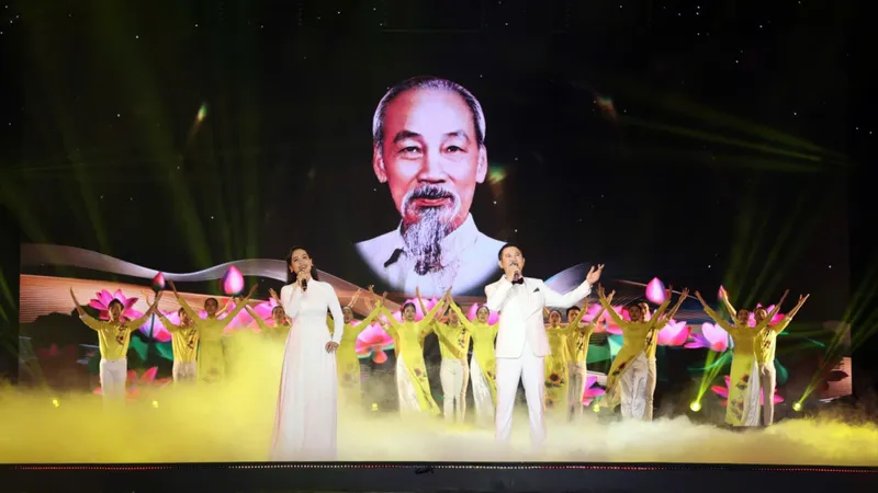 Tư tưởng của Chủ tịch Hồ Chí Minh về văn hóa nghệ thuật: Bài học quý giá đối với văn nghệ sĩ