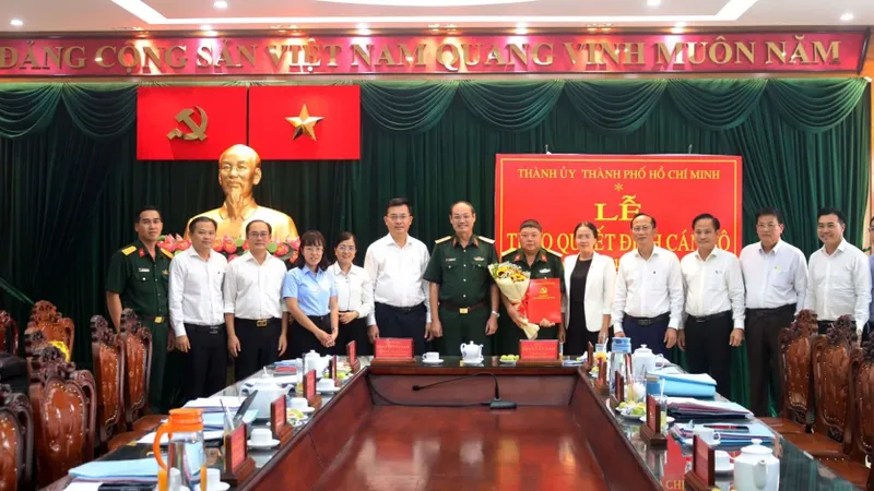 Công bố quyết định cán bộ tại Đảng bộ huyện Bình Chánh