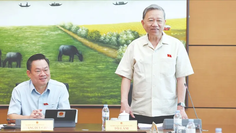 Khó đến đâu gỡ đến đó, nhìn từng việc mà gỡ
