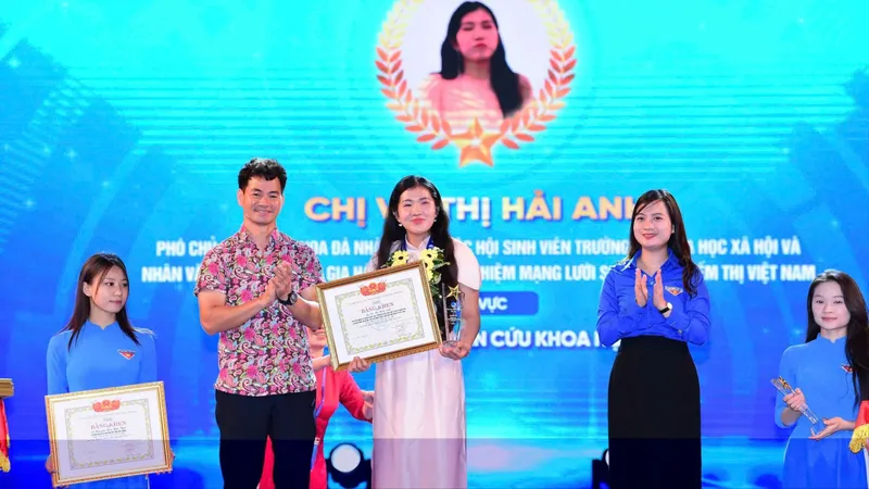 Sống đẹp bằng cả trái tim