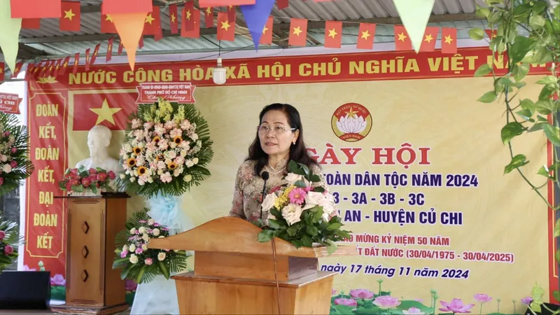 Chủ tịch HĐND TPHCM Nguyễn Thị Lệ: Tích cực tham gia hỗ trợ, giúp gia đình khó khăn