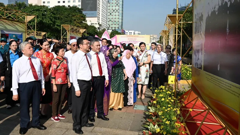 Khai mạc Triển lãm ảnh đồng bào dân tộc thiểu số tại TPHCM 2024