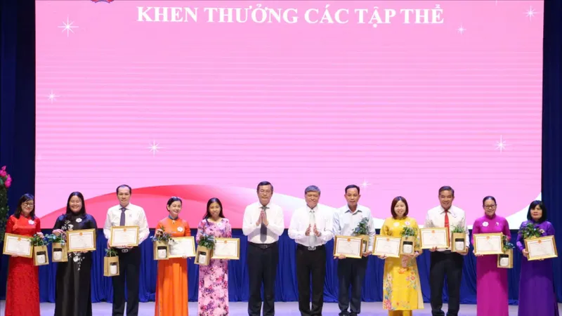 TPHCM: Phát huy vai trò đi đầu trong xây dựng "Trường học hạnh phúc"