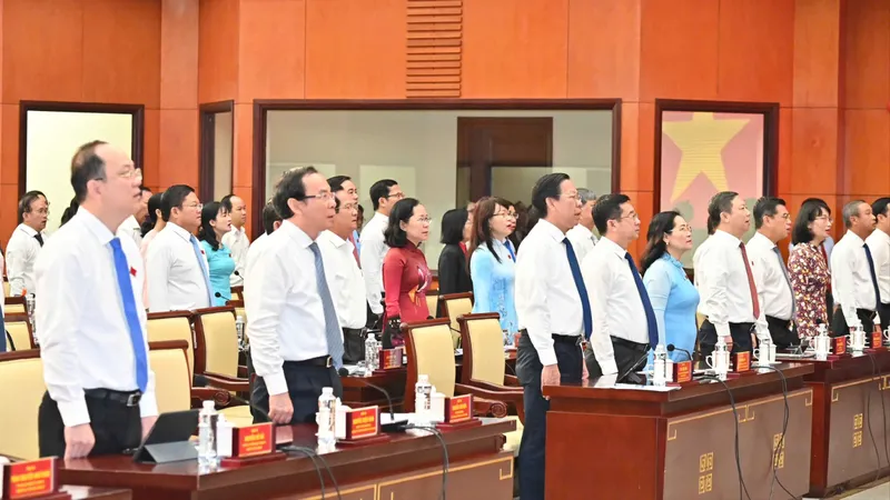 Tìm giải pháp tạo đột phá phát triển toàn diện
