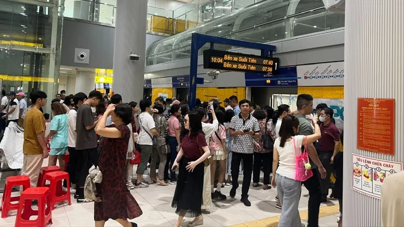 10 giờ ngày 22-12, người dân đi Metro 1 miễn phí tại tất cả các nhà ga