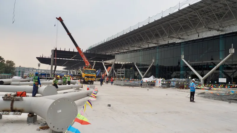 Quang cảnh bên ngoài nhà ga T3 Sân bay Tân Sơn Nhât