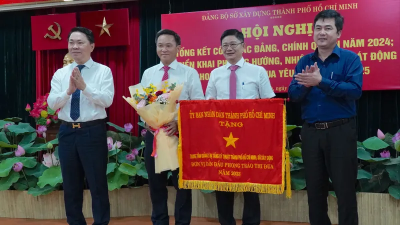Năm 2024, Sở Xây dựng TPHCM nhận và giải quyết 34.700/36.600 hồ sơ hành chính