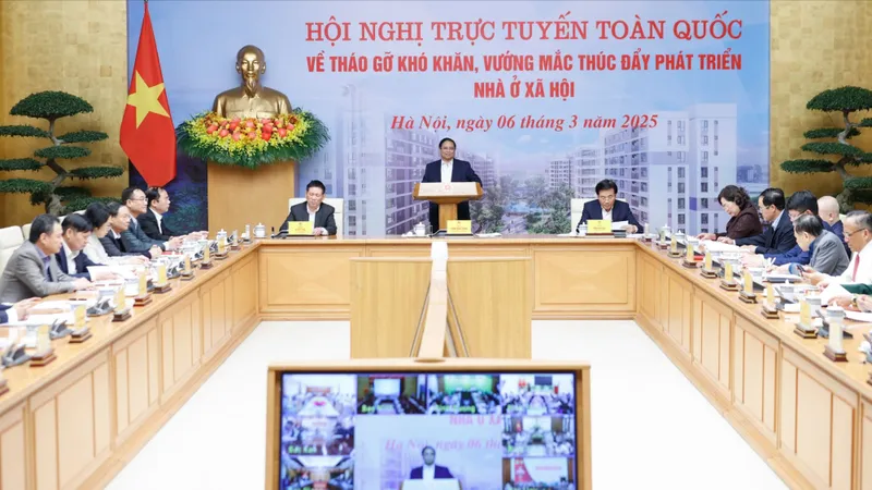 Thủ tướng Phạm Minh Chính chủ trì hội nghị. Ảnh: VIẾT CHUNG