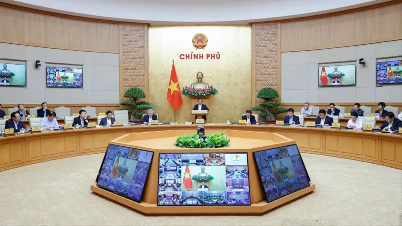 Thủ tướng Phạm Minh Chính chủ trì và phát biểu tại phiên họp. Ảnh: VIẾT CHUNG