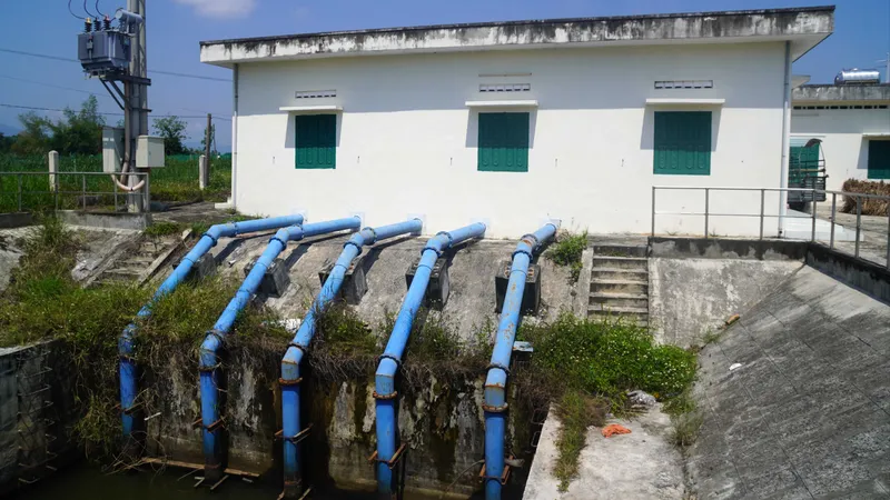  Huyện phải bỏ tiền khắc phục trạm bơm 37 tỷ đồng "chết lâm sàng"