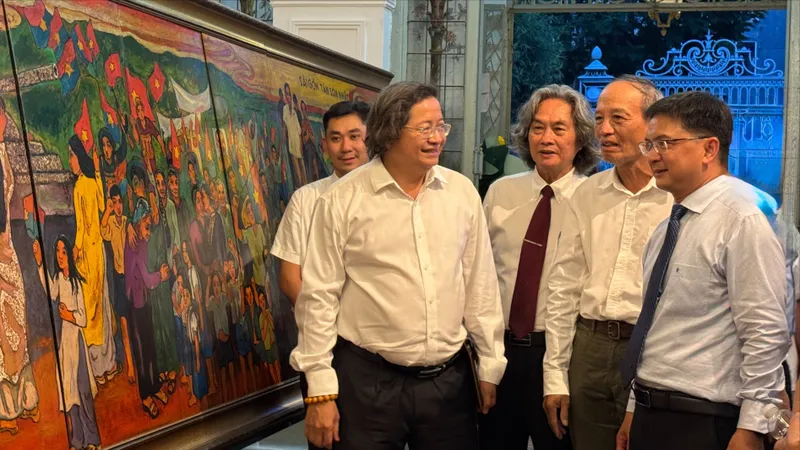 TPHCM qua góc nhìn mỹ cảm hội họa và điêu khắc