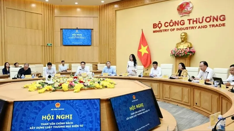 Bảo vệ người tiêu dùng khi mua sắm trực tuyến