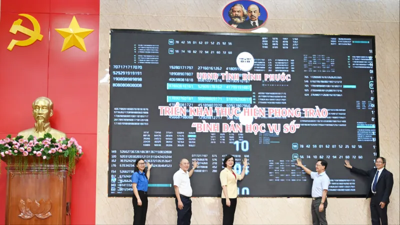 Bình Phước phát động phong trào “Bình dân học vụ số” đến mọi người dân 