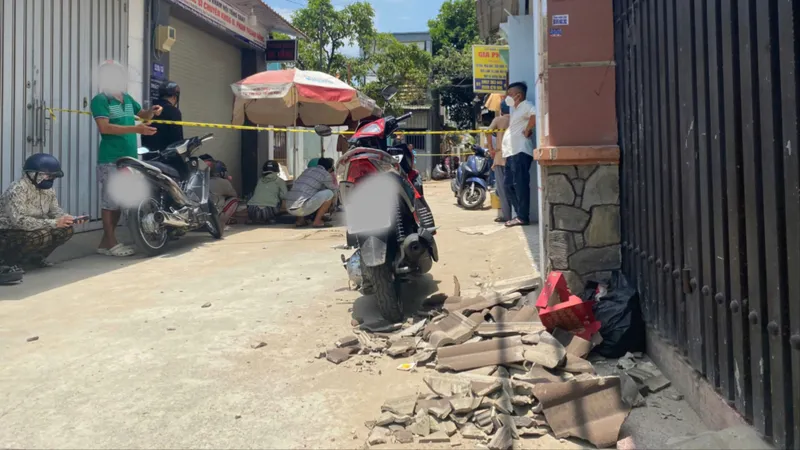 Lực lượng chức năng phong tỏa hiện trường