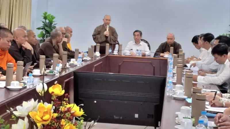 Thượng tọa Thích Đức Thiện, Phó Chủ tịch kiêm Tổng Thư ký Hội đồng Trị sự Giáo hội Phật giáo Việt Nam nêu những vướng mắc cần phối hợp thực hiện để Đại lễ Vesak Liên hợp quốc tổ chức thành công