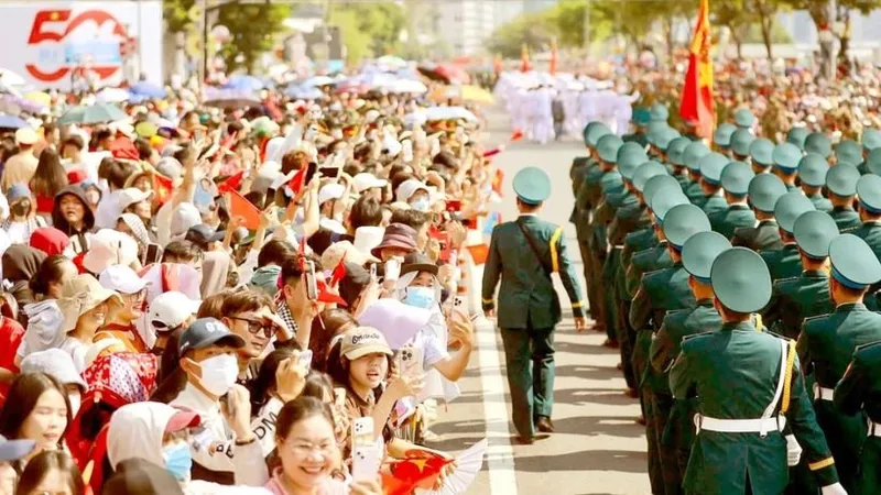 Bộ Y tế hướng dẫn biện pháp an toàn khi đi xem diễu binh, diễu hành