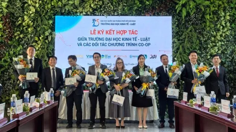 Trường Đại học Kinh tế - Luật hợp tác phát triển nguồn nhân lực