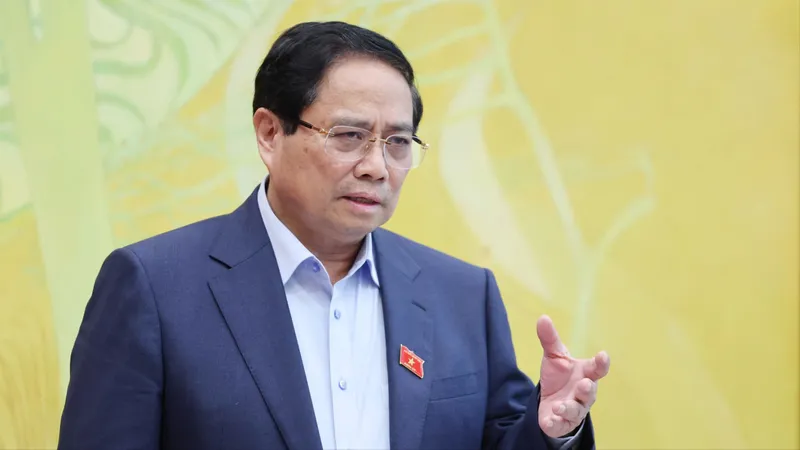 Thủ tướng Phạm Minh Chính phát biểu tại phiên thảo luận tổ, sáng 23-5. Ảnh: QUANG PHÚC