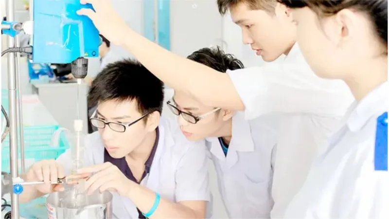 Đề nghị cho phép viên chức của trường được góp vốn