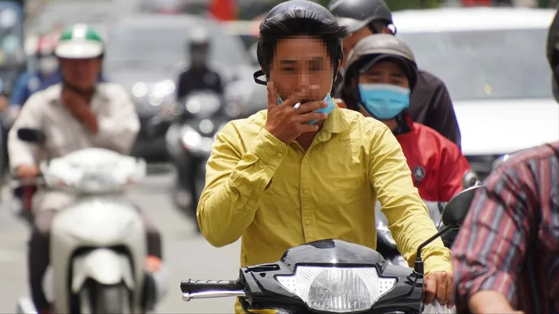 Hiểm họa sau làn khói mỏng 