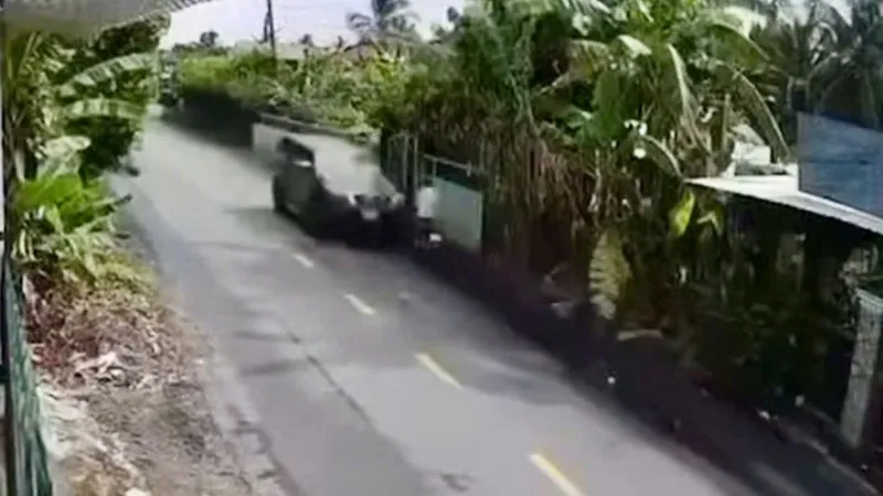 Tiền Giang: Điều tra vụ "ô tô điên" tông nhiều phương tiện, 1 người tử vong