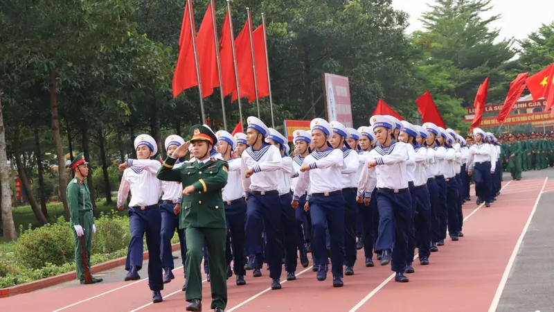 Khai giảng khóa đào tạo thành viên kíp xe tăng thiết giáp toàn quân tại Đồng Nai