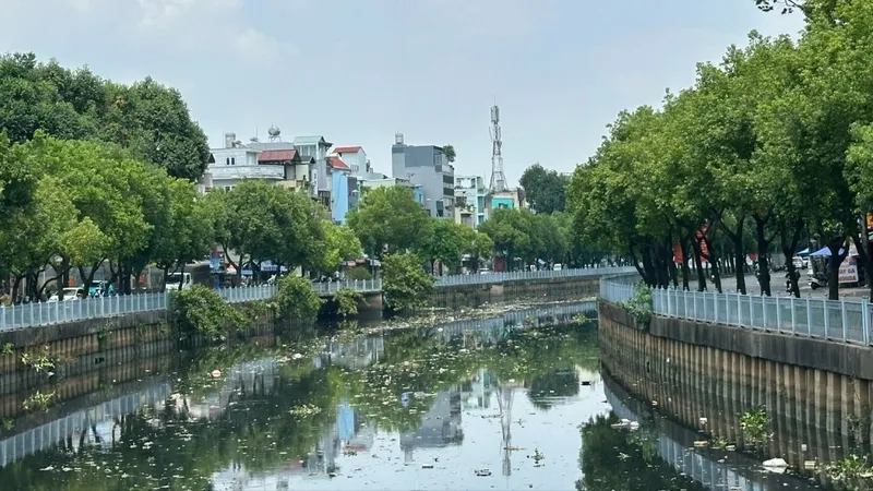 Kênh Nhiêu Lộc - Thị Nghè thuộc quận Tân Bình, TPHCM. Ảnh: THANH HIỀN