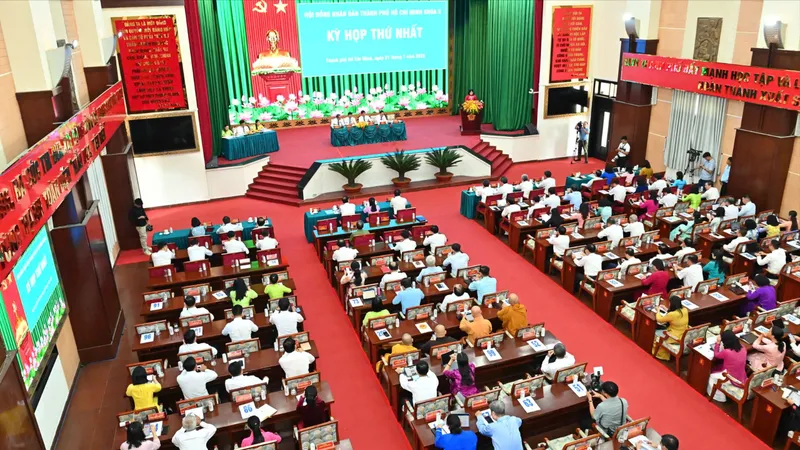 Khai mạc kỳ họp đầu tiên của HĐND TPHCM khóa X sau sắp xếp