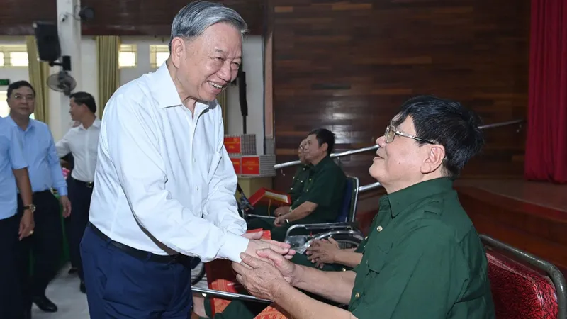 Tổng Bí thư Tô Lâm: Các thương bệnh binh là biểu tượng sinh động của ý chí, nghị lực Việt Nam
