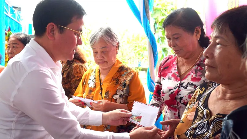 Các đại biểu dự lễ kỷ niệm
