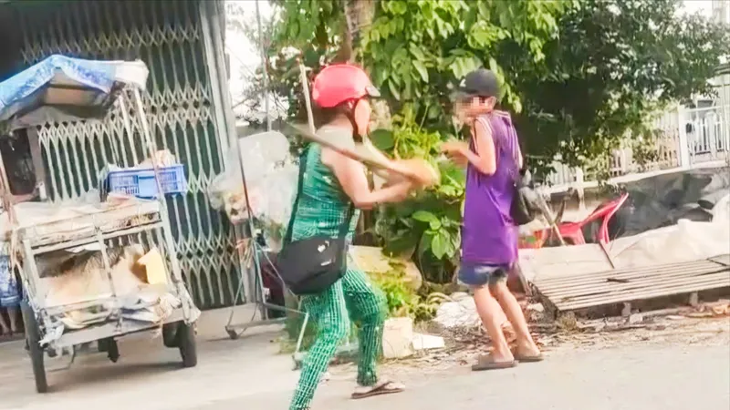 Xác định được người đánh bé trai bán vé số trong clip ở Cần Thơ