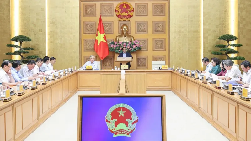 Thủ tướng Phạm Minh Chính chủ trì hội nghị. Ảnh: VIẾT CHUNG