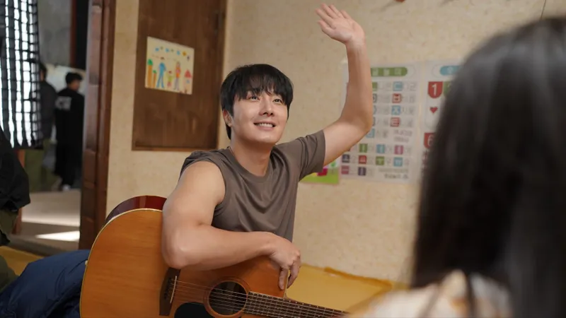 “Rể Việt” Jung Il-woo đề nghị được nói tiếng Việt trong "Mang mẹ đi bỏ"