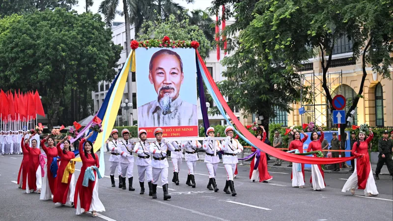 Hà Nội tổng duyệt đội ngũ, diễu hành Lễ ra quân đảm bảo ANTT cho A80