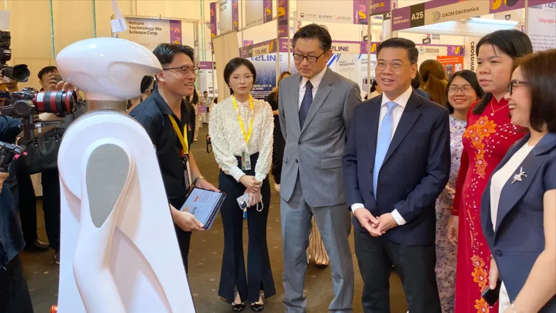 Hơn 1.550 sản phẩm đổi mới sáng tạo tại Mega Us Expo 2025