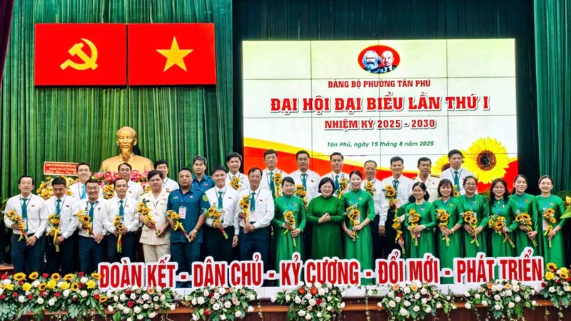 Phường Tân Phú thực hiện 5 đột phá, 27 chỉ tiêu trong nhiệm kỳ mới 