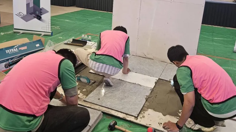 Tôn vinh tay nghề Thợ ốp lát Việt, nâng chuẩn quốc tế
