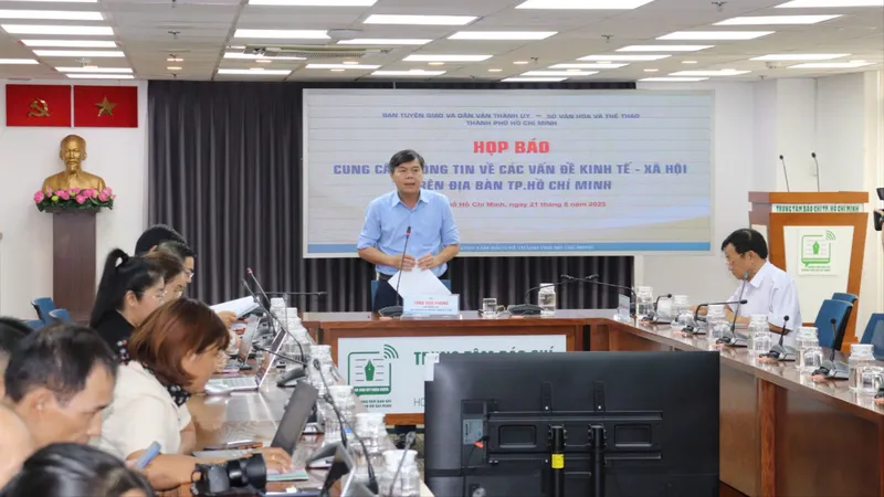 TPHCM sau gần 2 tháng vận hành chính quyền địa phương 2 cấp 