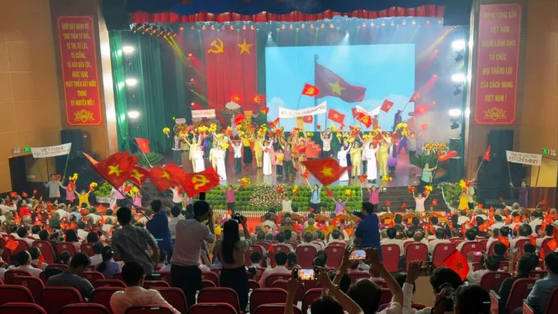 Tiết mục văn nghệ tại chương trình