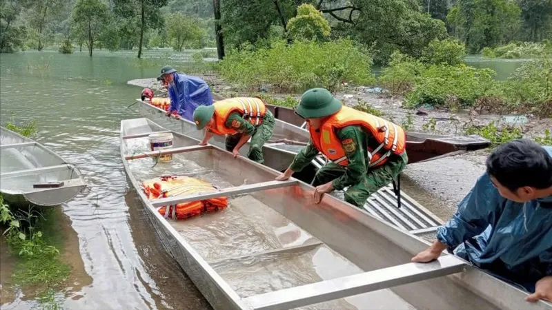 Bộ đội Biên phòng Quảng Trị cấp tập giúp dân ứng phó bão số 6