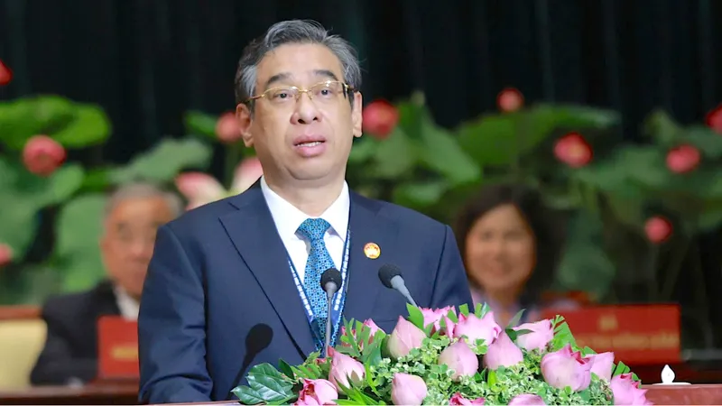 Đồng chí Nguyễn Phước Lộc được phân công xử lý công việc hàng ngày của Đảng bộ TPHCM