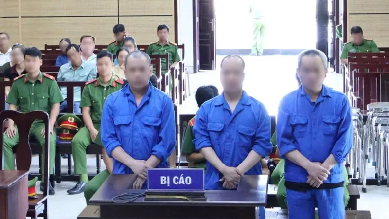 Vận chuyển gần 5kg ma túy, 3 bị cáo lãnh án tù chung thân