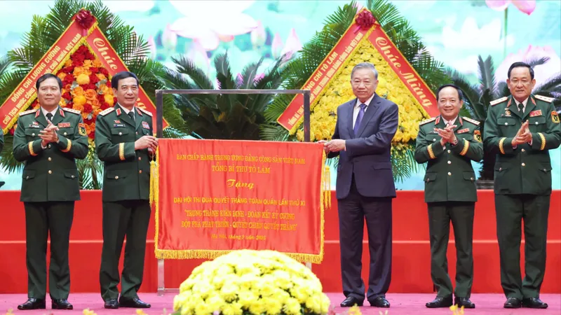 Thi đua để tạo đột phá mới trong xây dựng quân đội cách mạng