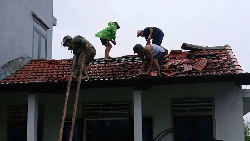 Hơn 356 tỷ đồng bảo hiểm bồi thường thiệt hại do bão số 10 gây ra